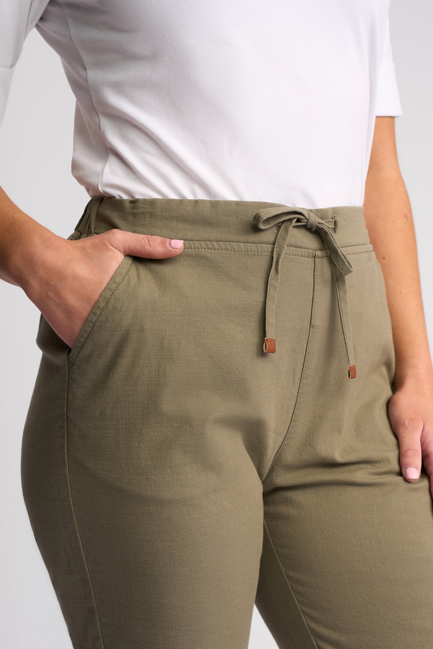 5789N - Drew 3/4 Pant - Army - (Due 2nd Week Aug)