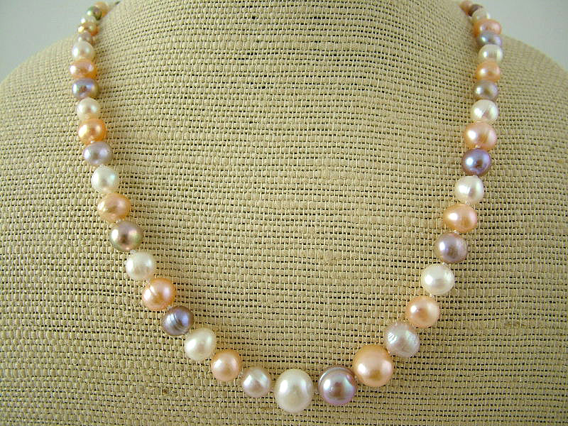 Graduated Pearl Necklace - White/Pink/Purple -PL0220