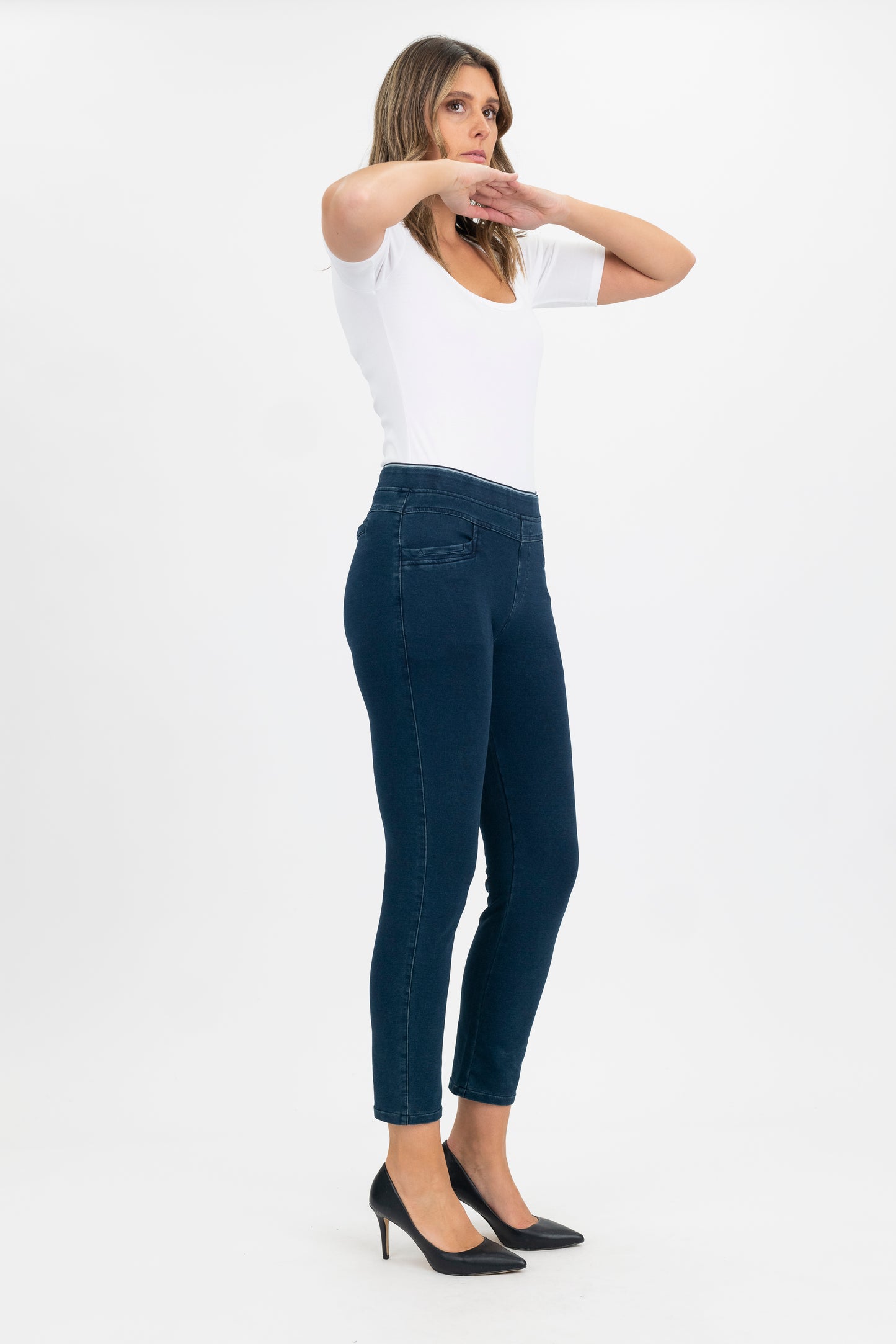 Renoma - Pull-on Jeans - 6700.40 - Black Capri Length