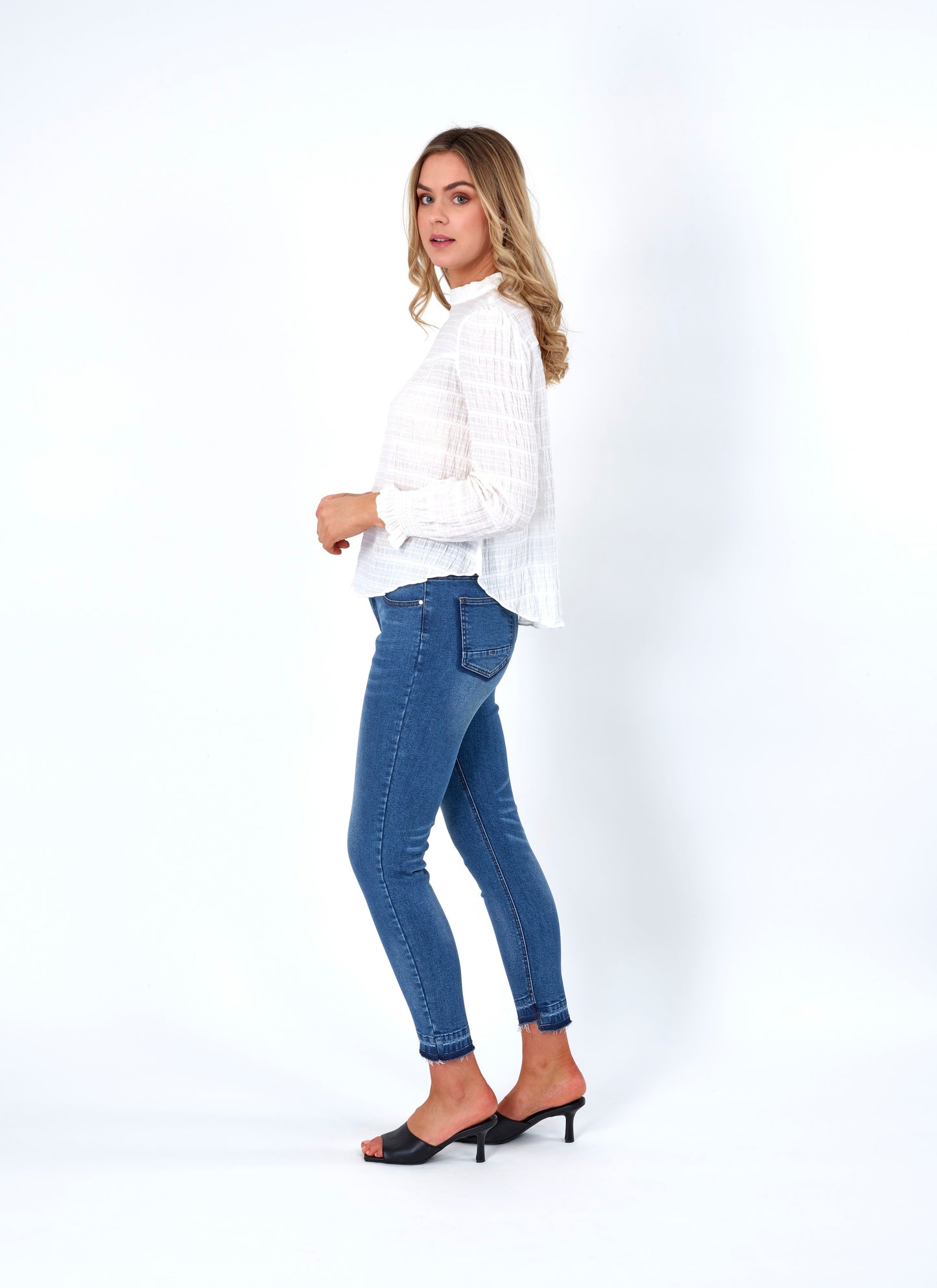 Knewe - Tripp Top - K5041 - Off White - 50% Off